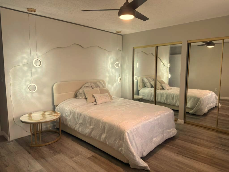 Henderson House: 109 Glen Oak Dr