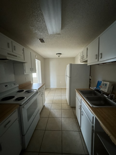 BAKER Multiplex: 1110 shilo dr