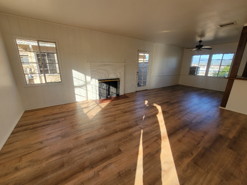 Van Nuys Multiplex: 7258 Allott Ave