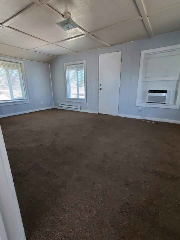 Safford Other: 1027 1/2 S Central Ave