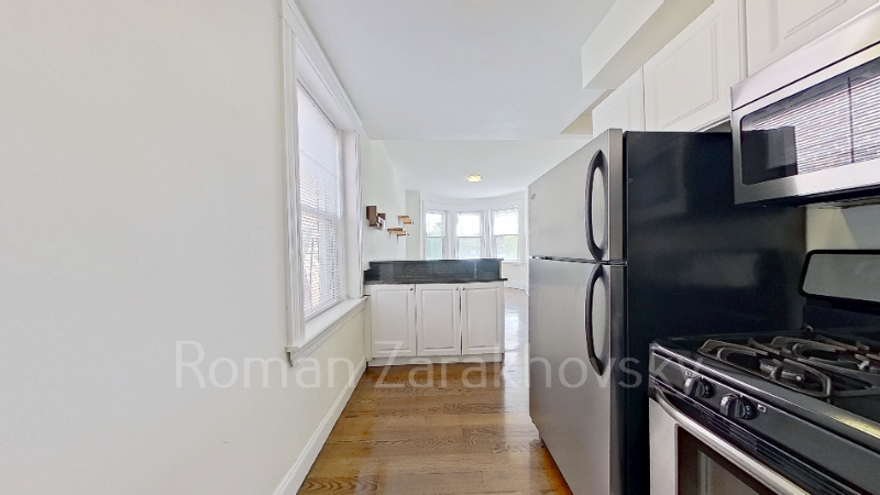 Allston Apartment: 71 Brighton Ave