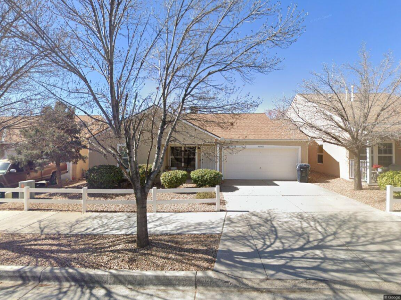 Albuquerque House: 10605 Stanley Dr NW