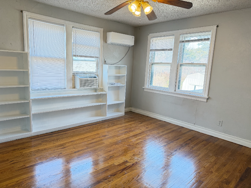 Oklahoma City Multiplex: 1117 NW 38th