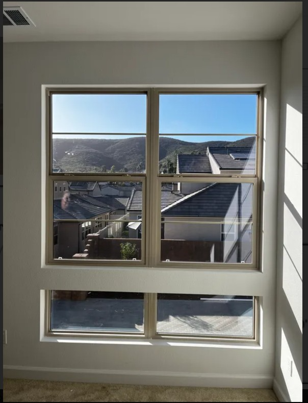 San Diego House: 11252 Whitney Ln