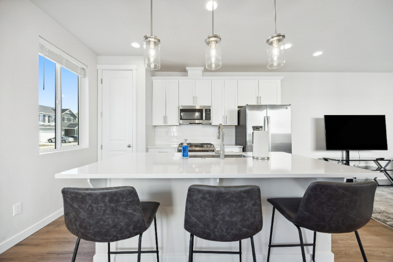 Star Townhome: 12479 W Endsley Ln