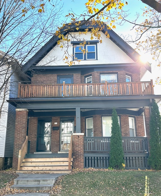 Milwaukee Multiplex: 319 E Montana St