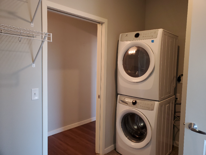 Mendota Heights Apartment: 2180 Highway 13