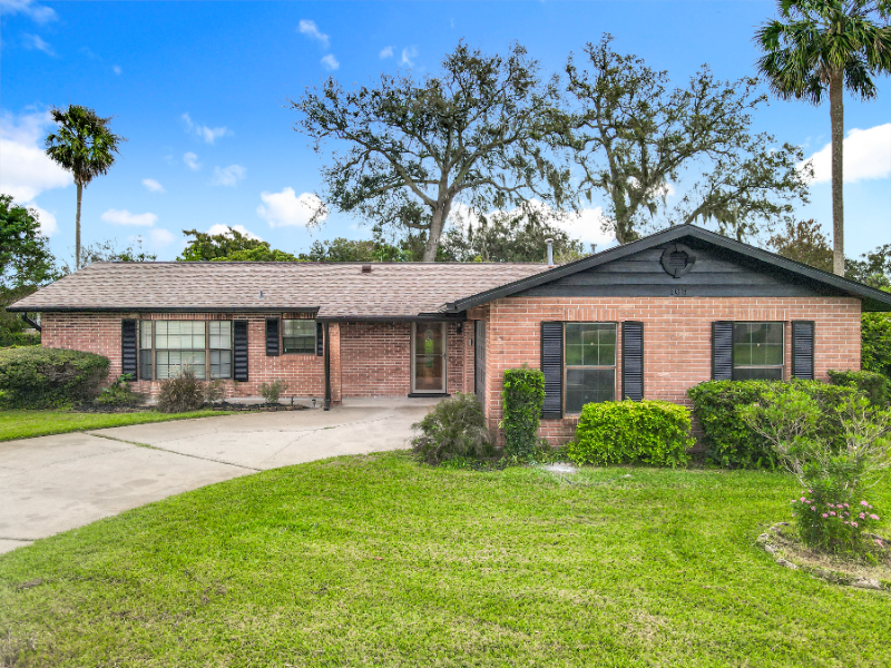 Daytona Beach House: 105 Powderhorn Ct