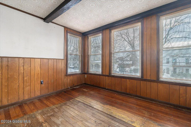 Schenectady House: 100 park pl