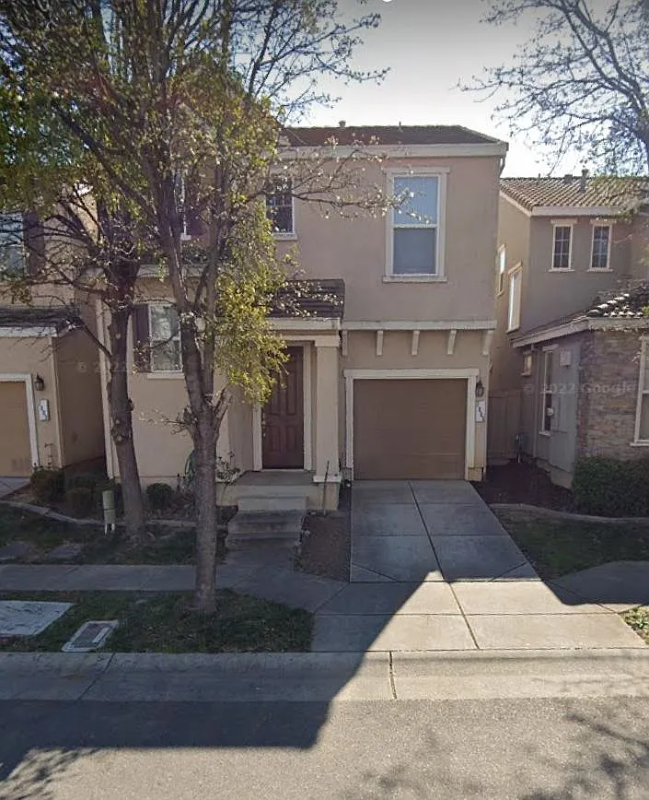 Sacramento House: 2806 Tourbrook Way
