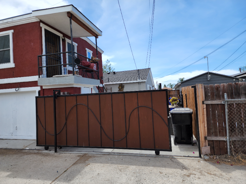 San Diego House: 3549 Highland Ave