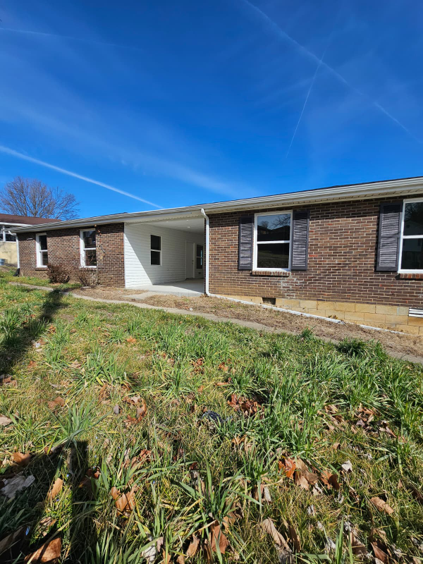 Nashville Multiplex: 4904 Sherman Oaks Dr