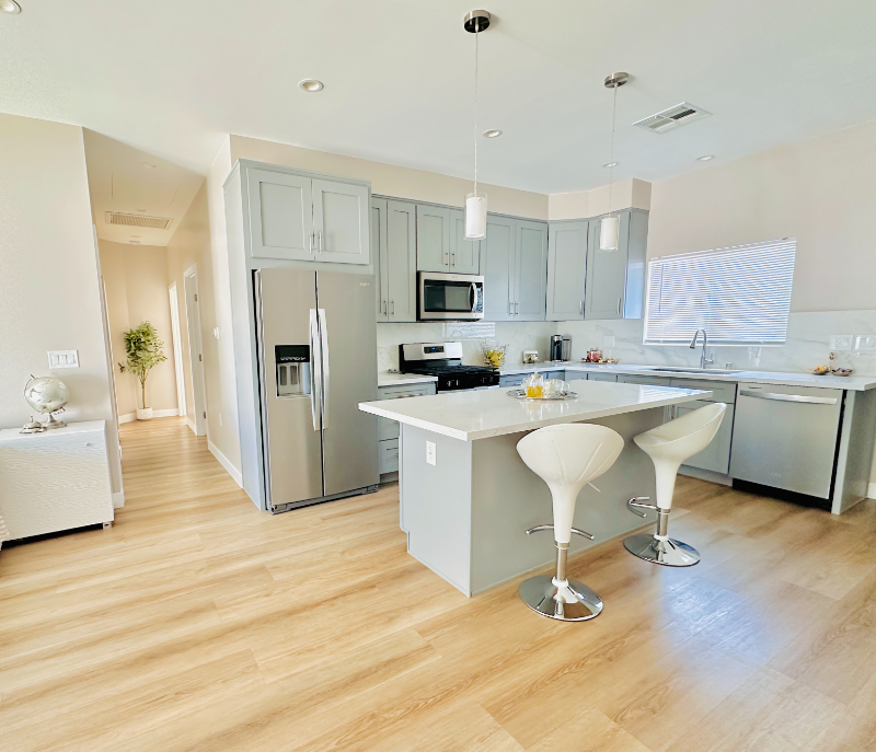 Winnetka Multiplex: 8436 Oakdale Ave