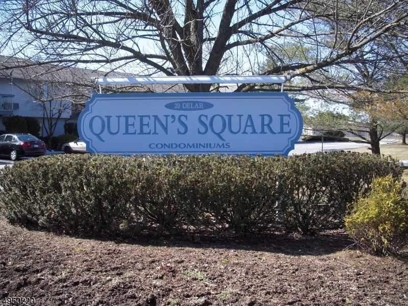 Franklin Park Condo: 20 Delar Pkwy