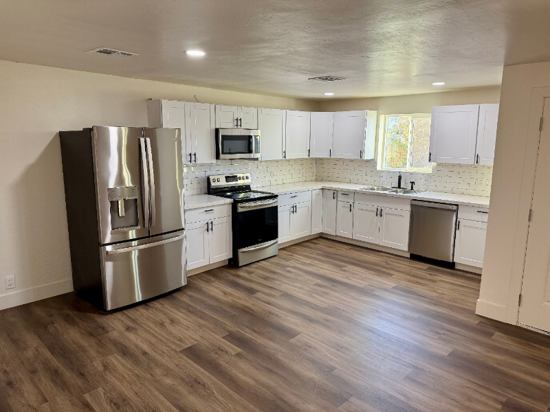 Phoenix House: 1134 E. Brown St