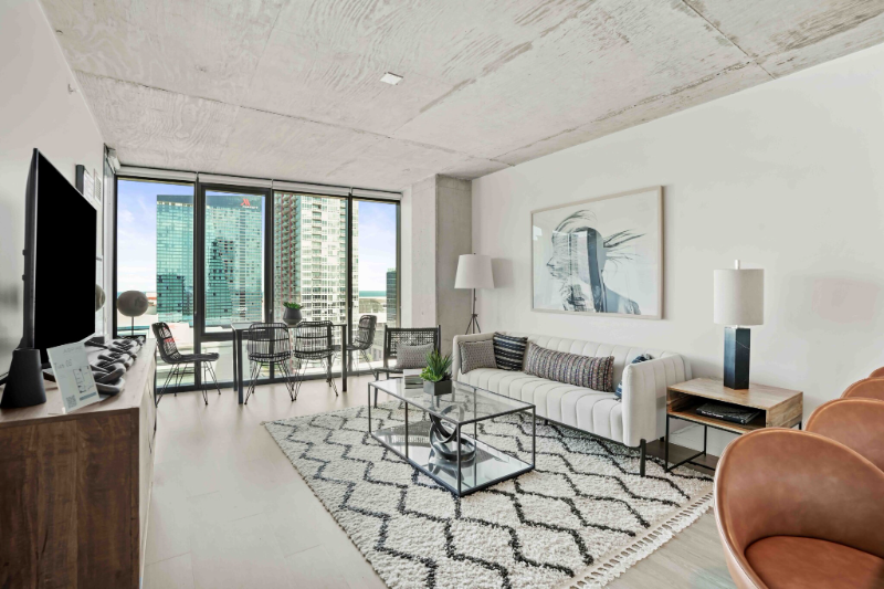Chicago Condo: 2113 S Wabash