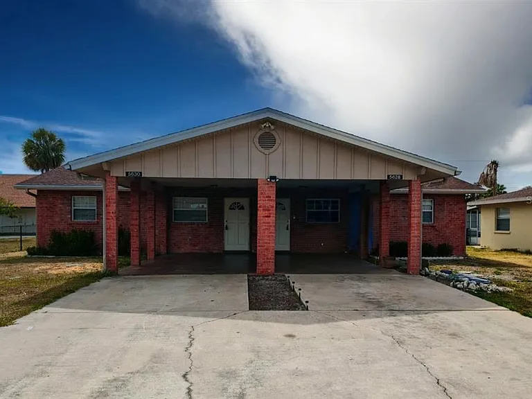 Bradenton Multiplex: 5630 23rd St W