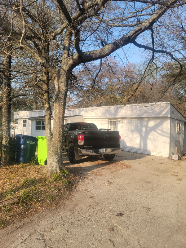 Douglasville House: 1356 McIntosh