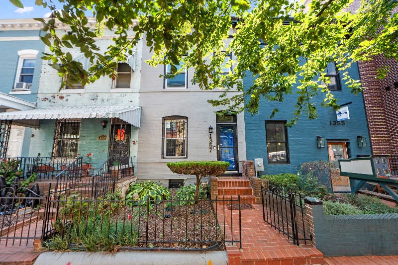 Washington Townhome: 1357 E Street SE