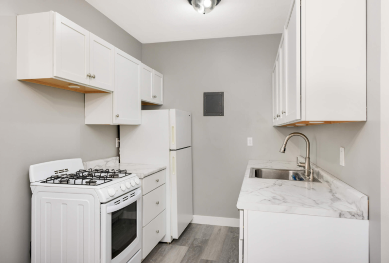 Minneapolis Apartment: 3212 Fremont Ave S