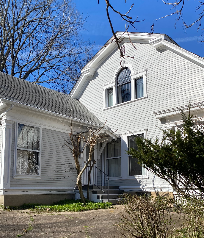 Athens House: 190 East State Street