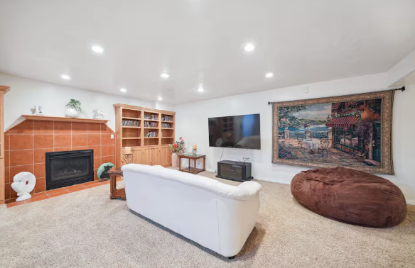 Draper Condo: 13046 Mountain Crest Circle