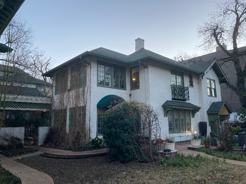 Austin Apartment: 909 W 23rd Street