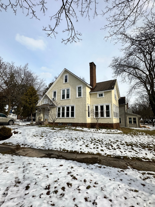 Syracuse House: 1401 Euclid Ave