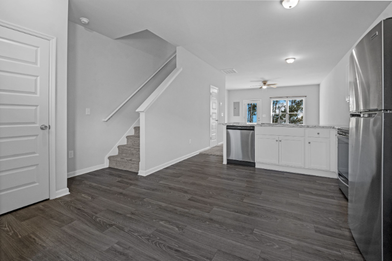 Holly Ridge Townhome: 149 Buckhorn Ave