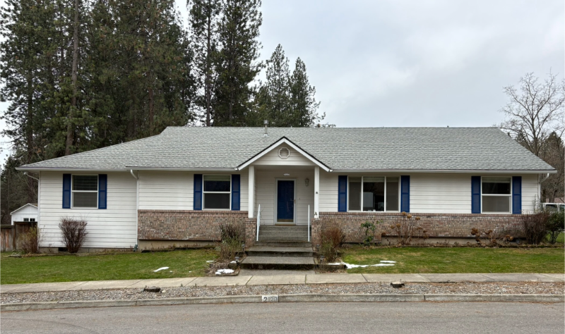 Coeur D Alene House: 2120 W Hogan St