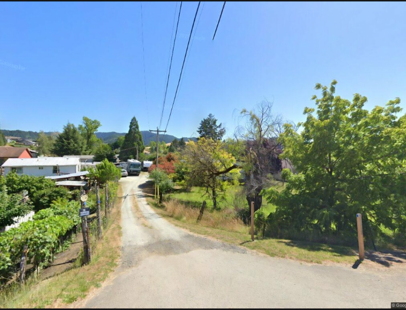 Myrtle Creek House: 1218 NE Division St