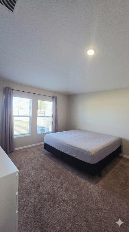 Haines City House: 825 Sand Sea Pl