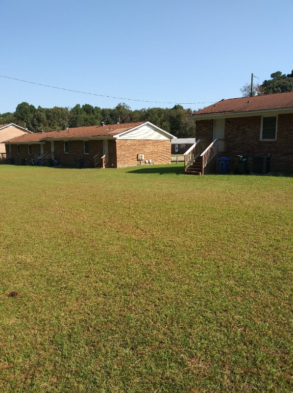 FAYETTEVILLE Apartment: 4929-27 Galveston DR