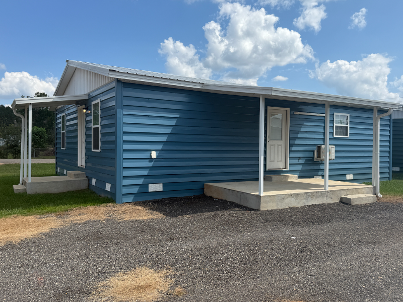 Atmore House: 80 Redwood Lane