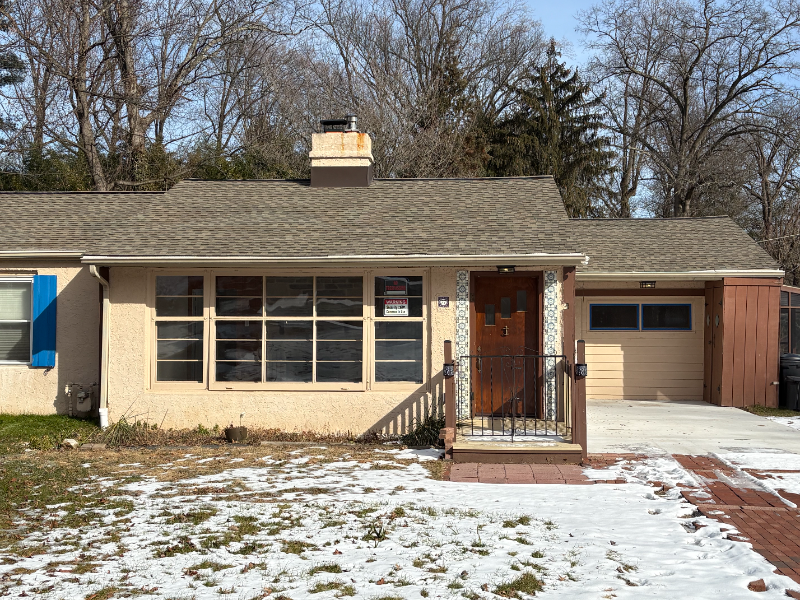 Feasterville House: 77 Winding Lane