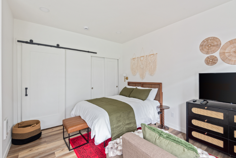 Portland House: 5764 NE Garfield