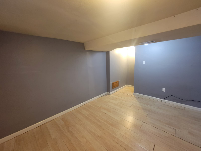 Akron Apartment: 55 Cotter Avenue