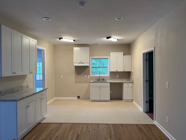 Union City House: 6366 Park St