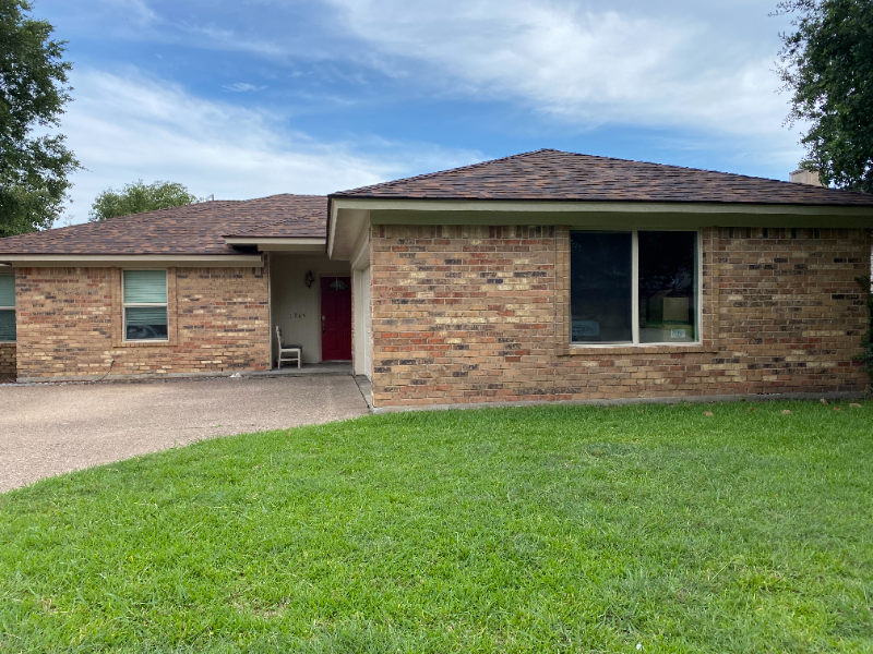 Fort Worth House: 1925 Willow Vale Dr.