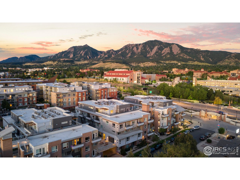 Boulder Condo: 2830 College Avenue