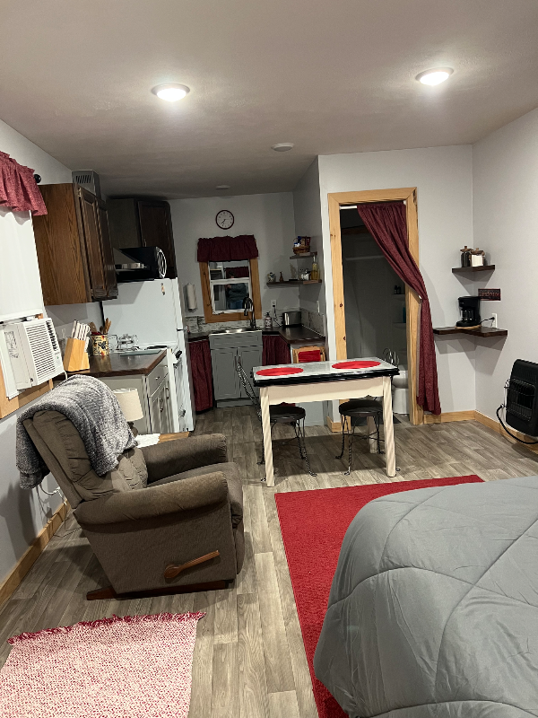 Grottoes Other: 1987 Weyers Cave Rd