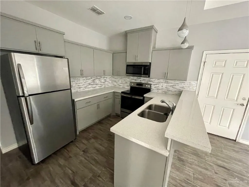 Weslaco Multiplex: 3918 Las Vistas Ln.