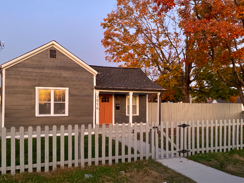 Nashville House: 1514 17th Ave N