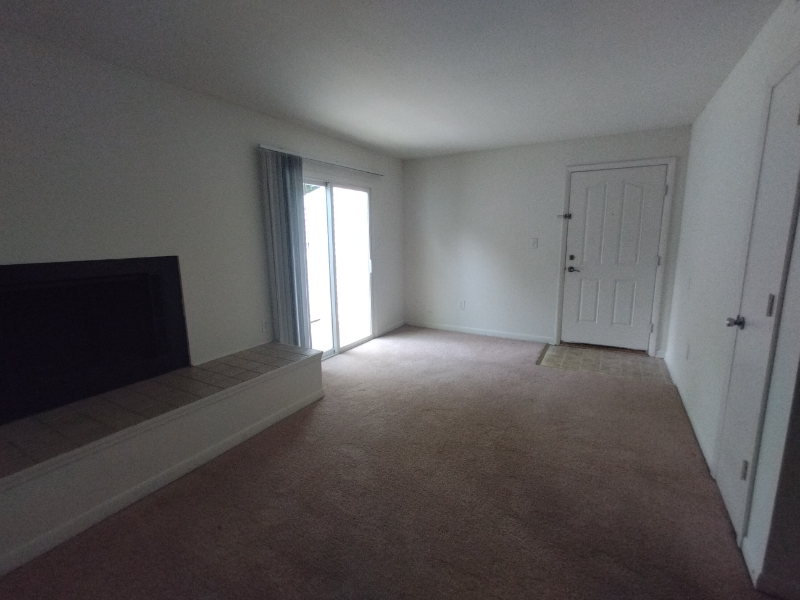 Lynchburg Apartment: 600 Reusens Road