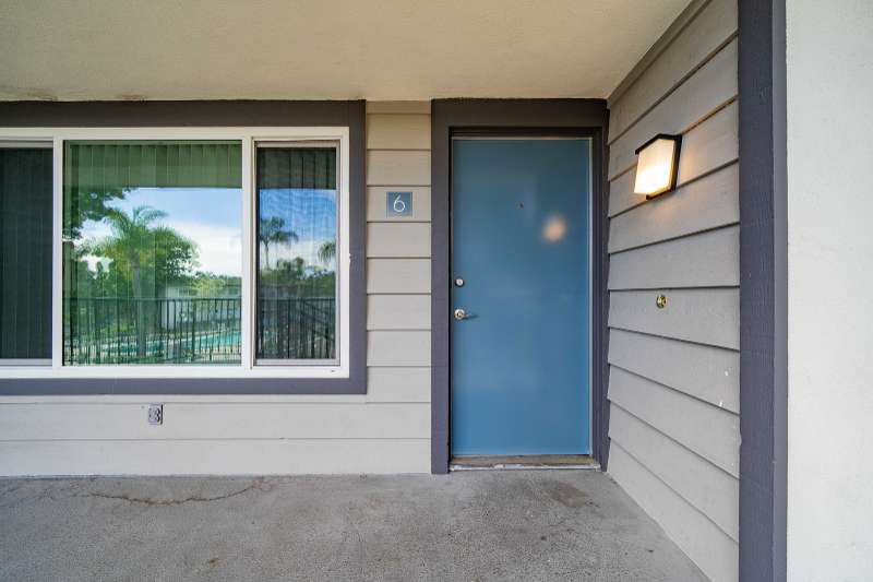 Vista Condo: 1150 Meadowlake Dr