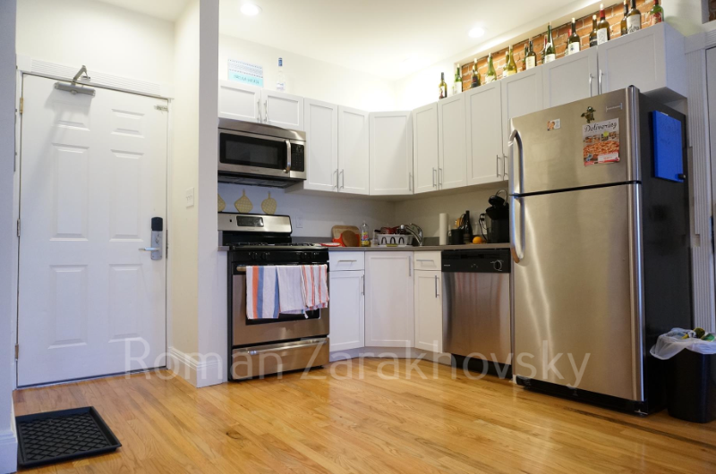 Allston Apartment: 10 Brainerd Road