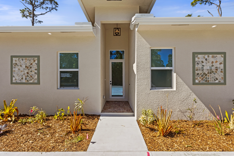 Naples House: 4261 kathy ave