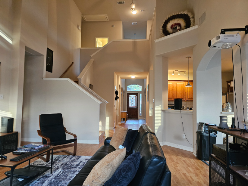 Austin House: 10020 Mount Rainier Dr