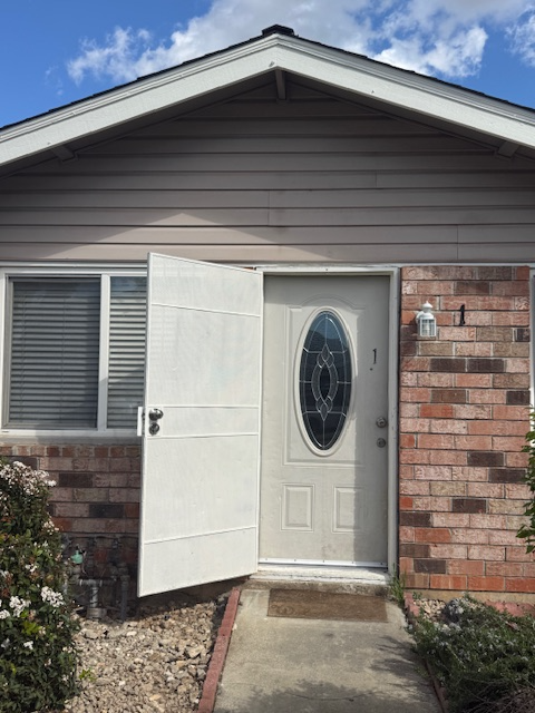 SACRAMENTO Condo: 9082 PINATA WAY