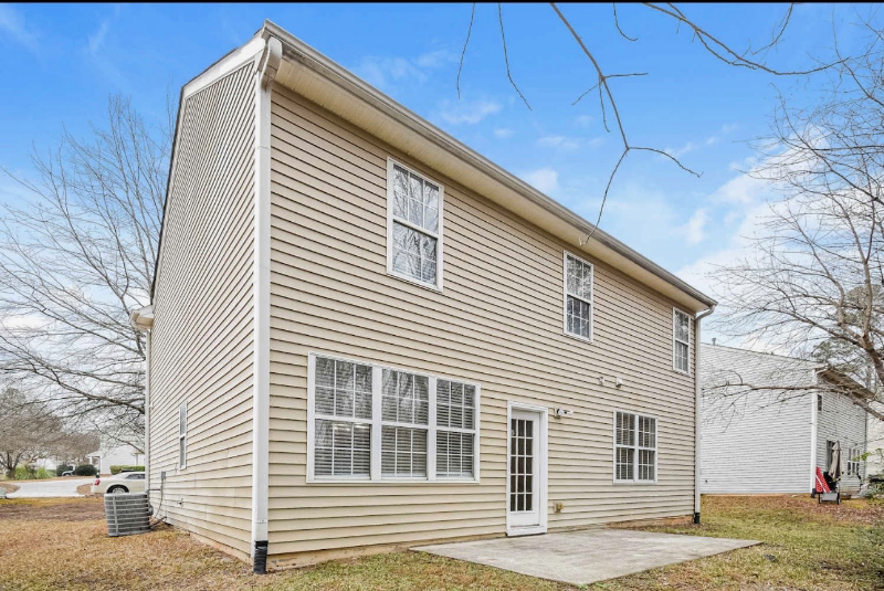 Austell House: 7133 Copperbend Ct